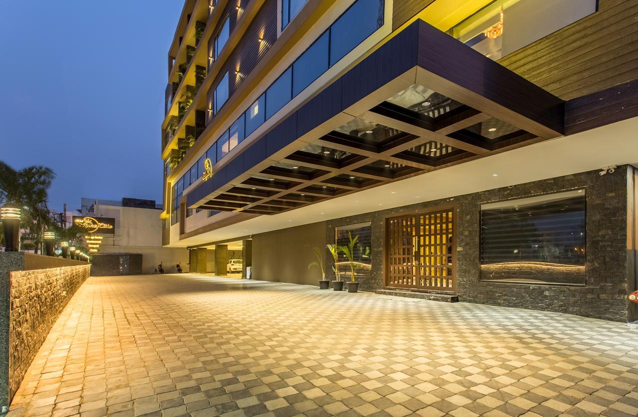 Hotel Abika Elite Ujjain Exterior photo